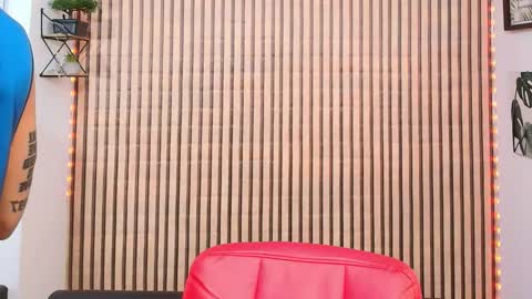 Snapshot of johan_speitzer chatting on March 2, 12:57 am johan speitzer online show from March 2, 12:57 am