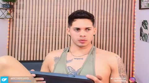 Snapshot of johan_speitzer chatting on March 12, 2:07 am johan speitzer online show from March 12, 2:07 am