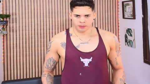 Snapshot of johan_speitzer chatting on March 20, 2:16 am johan speitzer online show from March 20, 2:16 am