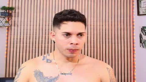 Snapshot of johan_speitzer chatting on March 21, 4:28 am johan speitzer online show from March 21, 4:28 am