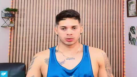 Snapshot of johan_speitzer chatting on April 15, 2:29 am johan speitzer online show from April 15, 2:29 am