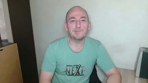 Snapshot of johanbarker chatting on February 23, 12:24 pm Johan online show from February 23, 12:24 pm