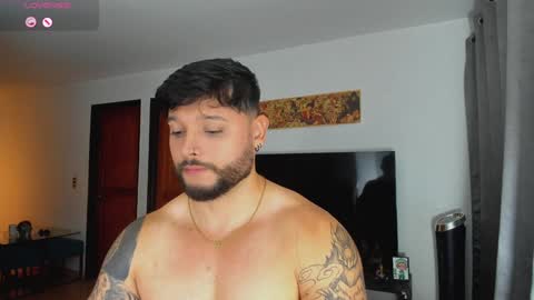 King -    online show from December 9, 11:03 pm