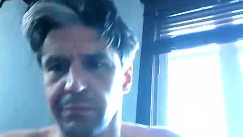 john824535 online show from March 21, 2:20 pm