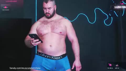 Snapshot of john_and_kiss chatting on February 3, 2:11 pm john and kiss online show from February 3, 2:11 pm