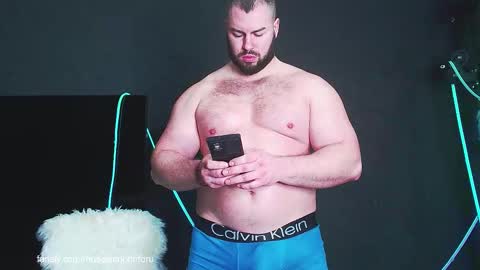 Snapshot of john_and_kiss chatting on February 20, 8:38 am john and kiss online show from February 20, 8:38 am