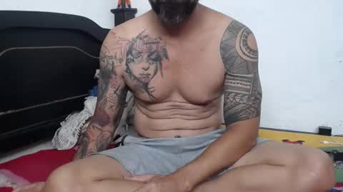 Snapshot of john_balthor chatting on December 28, 2:32 pm online show from December 28, 2:32 pm