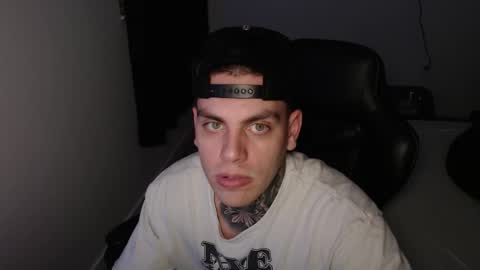 JAXX online show from February 4, 8:09 am