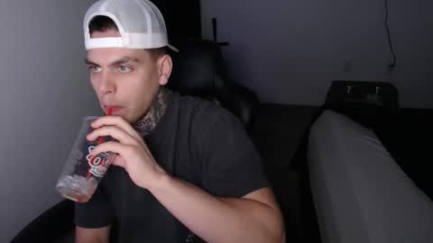 JAXX online show from February 6, 4:39 am