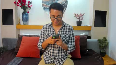 johnbelrose online show from January 6, 7:28 pm