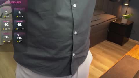 Jones online show from January 18, 7:15 pm