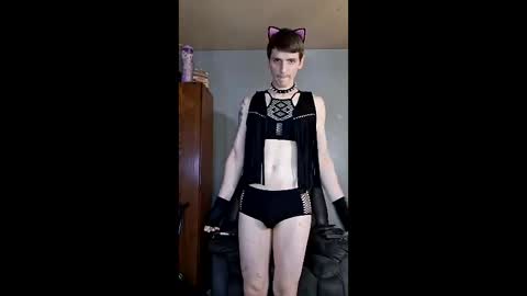 Snapshot of johnjacob1991 chatting on April 5, 6:27 pm johnjacob1991 online show from April 5, 6:27 pm