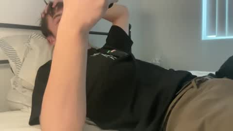 Snapshot of johnjamesopp chatting on January 10, 8:37 pm John James online show from January 10, 8:37 pm