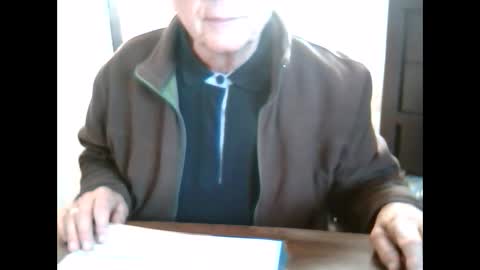 johnjohn6226 online show from October 28, 1:25 pm