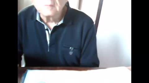 johnjohn6226 online show from November 18, 2:21 pm