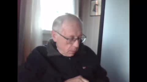 Snapshot of johnjohn6226623 chatting on March 21, 5:38 pm johnjohn6226 online show from March 21, 5:38 pm