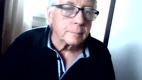 Snapshot of johnjohn6226623 chatting on May 21, 3:30 pm johnjohn6226 online show from May 21, 3:30 pm