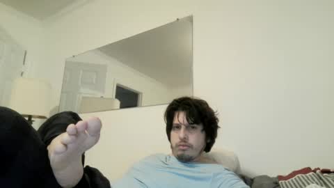 Snapshot of johnjohn90909 chatting on December 27, 2:33 pm johnjohn online show from December 27, 2:33 pm