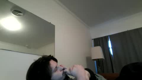 Snapshot of johnjohn90909 chatting on March 7, 9:59 pm johnjohn online show from March 7, 9:59 pm