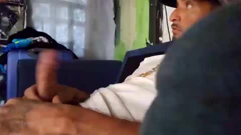 Snapshot of johnjonnnn28 chatting on October 12, 9:47 pm johnjonnnn28 online show from October 12, 9:47 pm