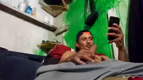 Snapshot of johnjonnnn28 chatting on October 13, 11:16 pm johnjonnnn28 online show from October 13, 11:16 pm