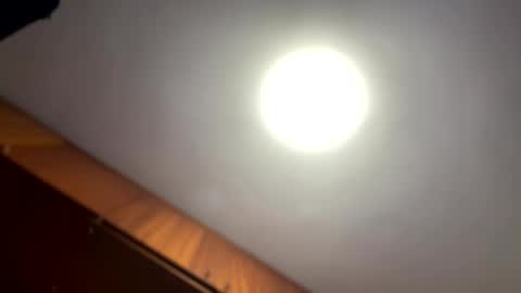 Snapshot of johnjow10 chatting on March 4, 3:33 am JOHN online show from March 4, 3:33 am