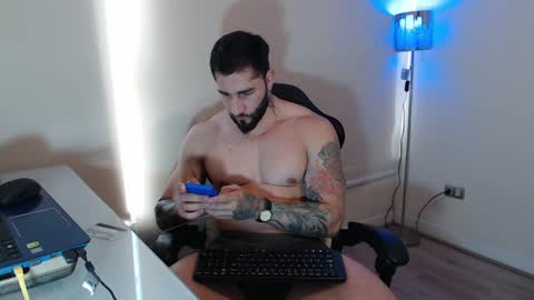 john online show from December 6, 5:33 pm