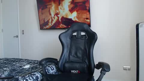 john online show from September 13, 3:45 pm