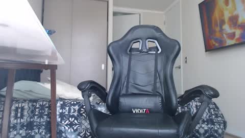 john online show from September 17, 5:58 pm