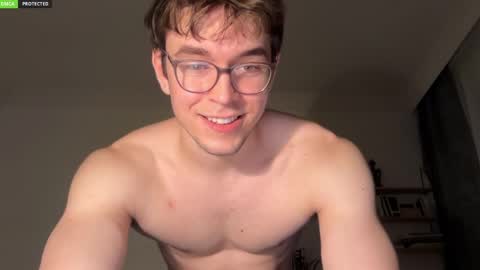 Snapshot of johnnnyhorny chatting on May 29, 11:14 pm Johnny online show from May 29, 11:14 pm