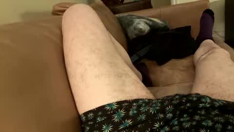 Snapshot of johnny235813 chatting on January 17, 10:20 am johnny235813 online show from January 17, 10:20 am