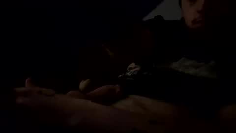 johnny981047 online show from April 13, 1:22 am