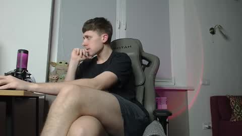 johnny boom online show from December 4, 4:38 pm