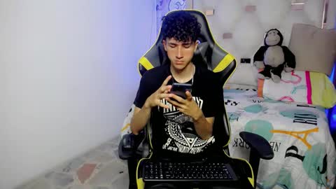 johnny_cagee online show from November 22, 4:44 am