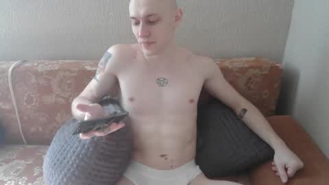 Johnny online show from March 11, 11:23 am