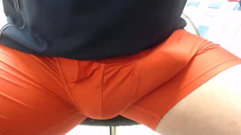 Snapshot of johnny_soles chatting on December 21, 6:48 pm Johnny S online show from December 21, 6:48 pm