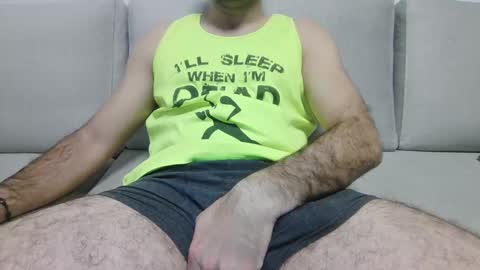 Snapshot of johnny_yaa chatting on January 1, 11:07 pm johnny_yaa online show from January 1, 11:07 pm