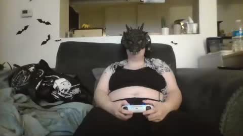 johnnyadepth online show from March 25, 10:21 am