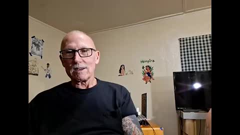 Master online show from April 20, 9:38 pm