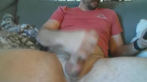 Snapshot of johnnybana chatting on December 19, 5:08 pm johnnybana online show from December 19, 5:08 pm