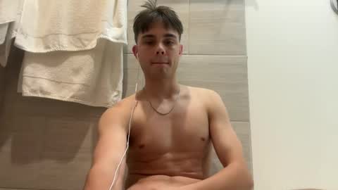 johnnybigd2005 online show from November 20, 8:14 am