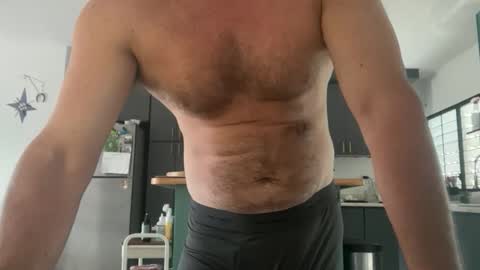 Johnny Blue Eyes online show from April 12, 12:32 pm