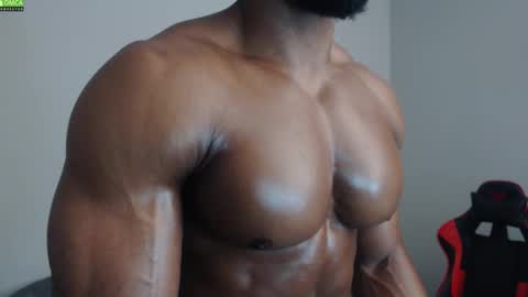 Snapshot of johnnydolce50 chatting on November 4, 9:25 pm MASTER OF SUBS BETA SLAVES online show from November 4, 9:25 pm