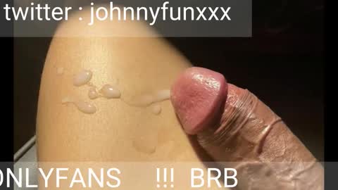 Johnnystrongarms                 online show from November 24, 4:45 am