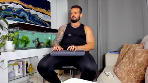 JOHNNY online show from February 21, 12:05 am