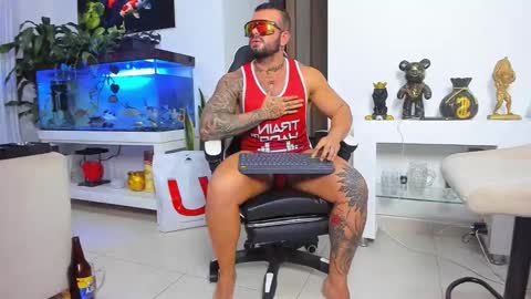 JOHNNY online show from December 19, 2:51 am