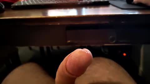 johnnyjones66612165268 online show from May 18, 4:35 pm