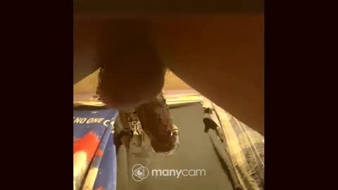 Snapshot of johnnyshung1 chatting on December 1, 7:14 pm johnnyshung1 online show from December 1, 7:14 pm