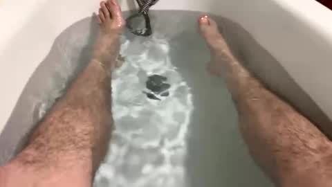 Snapshot of johnnywet20 chatting on November 1, 4:42 pm throbbing cock online show from November 1, 4:42 pm