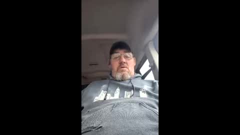 Snapshot of johnohn410 chatting on May 9, 12:10 pm johnohn410 online show from May 9, 12:10 pm